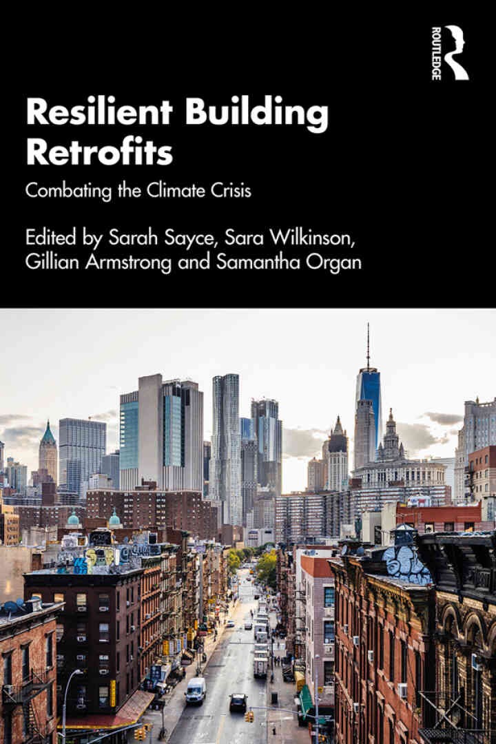 Resilient Building Retrofits: Combating the Climate Crisis, 1st Edition